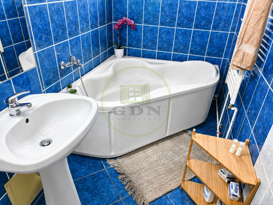 ÎNCHIRIERE APARTAMENT 3 camere pet friendly Astra Brașov cu loc de parcare