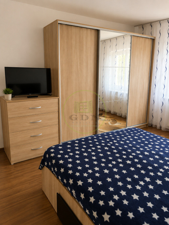 ÎNCHIRIERE APARTAMENT 3 camere pet friendly Astra Brașov cu loc de parcare