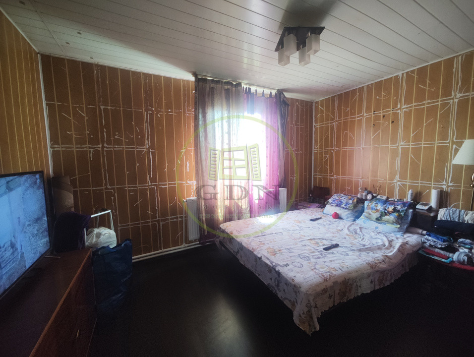 Casa 5 camere, teren 293 mp, Simnicu de Jos, zona La doi Pasi