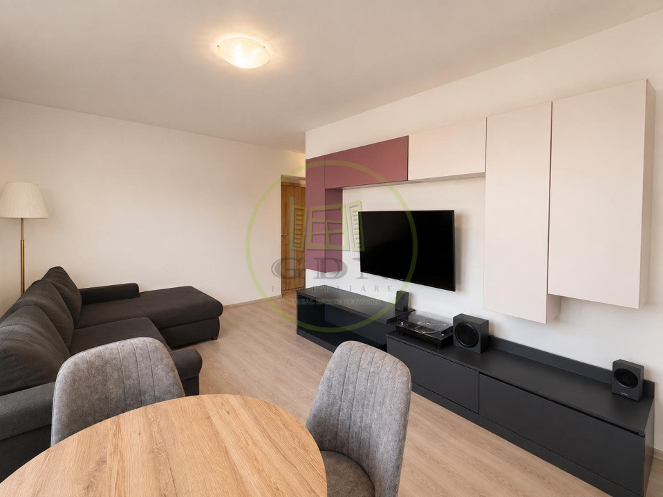 Apartament 3 camere | Etaj 2 | Bulevardul Gloriei | 195000 EURO