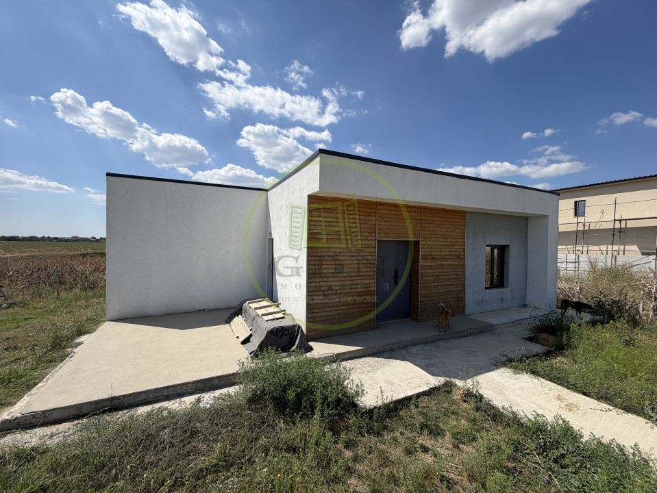 Casa parter, 78.5mp utili, 343 mp teren, Preajba, zona Selgros