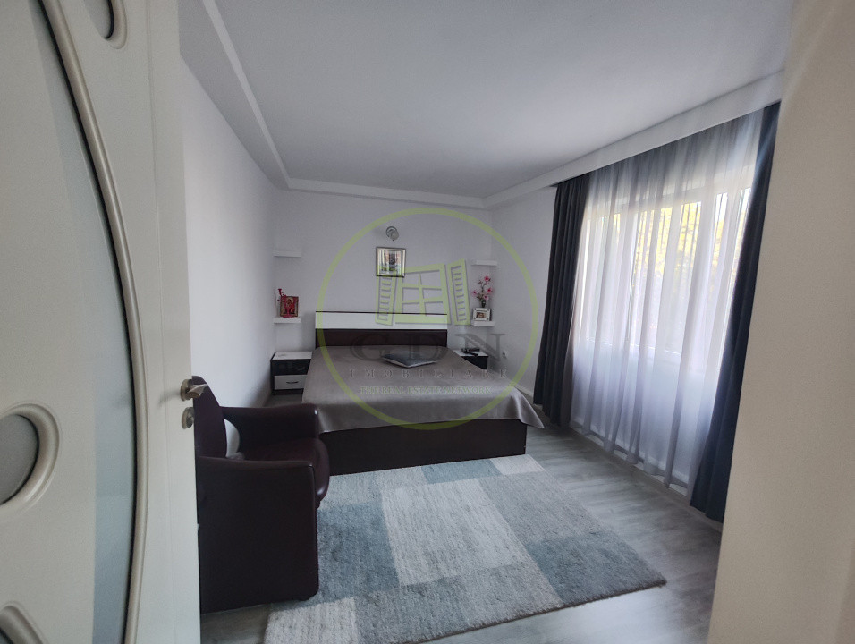 Casa 6 camere, teren 1124 mp, Craiova, cartier Popoveni