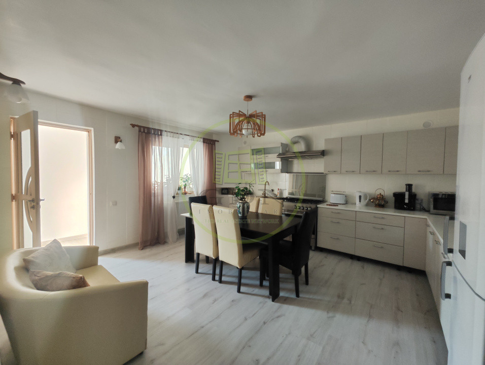 Casa 6 camere, teren 1124 mp, Craiova, cartier Popoveni