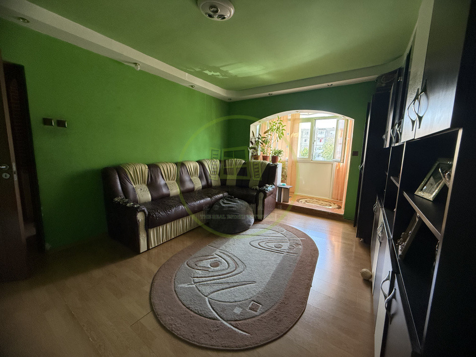 Apartament 3 camere, 53.54 mp, cartier Craiovita Nouă, zona Orizont 