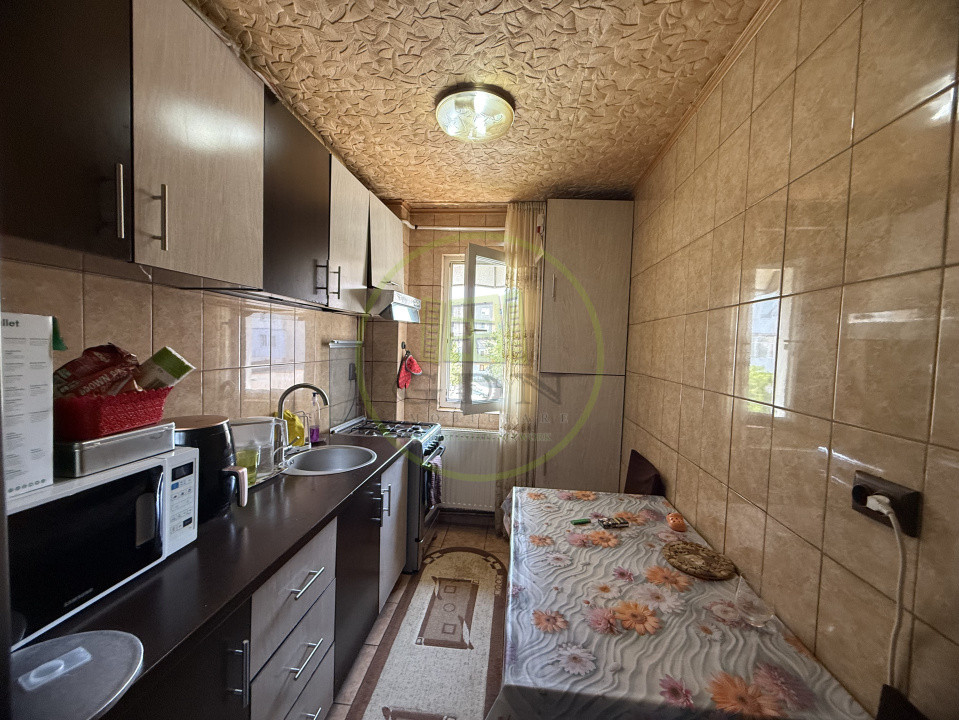 Apartament 3 camere, 53.54 mp, cartier Craiovita Nouă, zona Orizont 