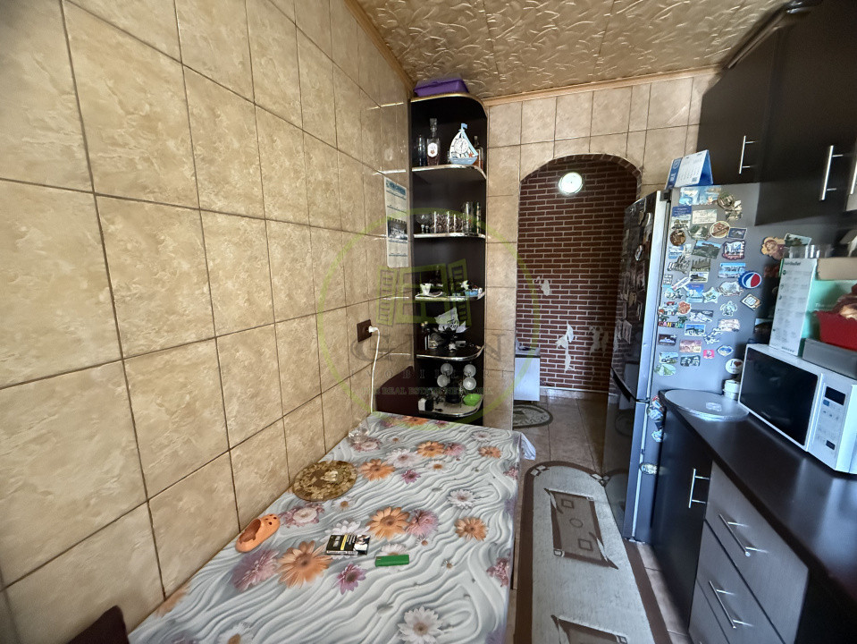 Apartament 3 camere, 53.54 mp, cartier Craiovita Nouă, zona Orizont 