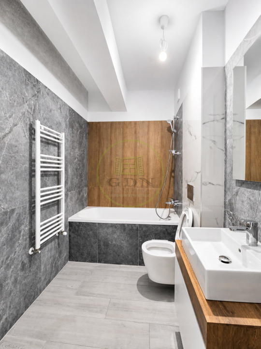 Vâmzare apartament 3 camere in Ozone Residence Tractorul Brașov cu parcare
