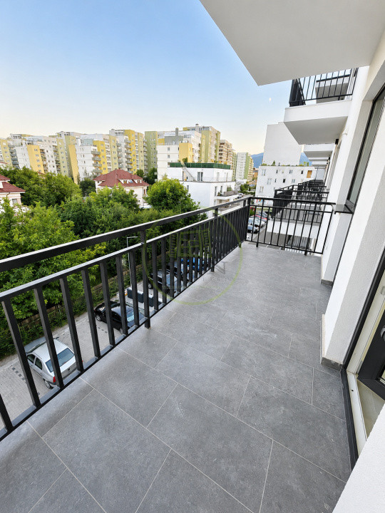 Vâmzare apartament 3 camere in Ozone Residence Tractorul Brașov cu parcare