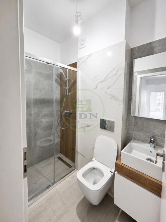 Vâmzare apartament 3 camere in Ozone Residence Tractorul Brașov cu parcare