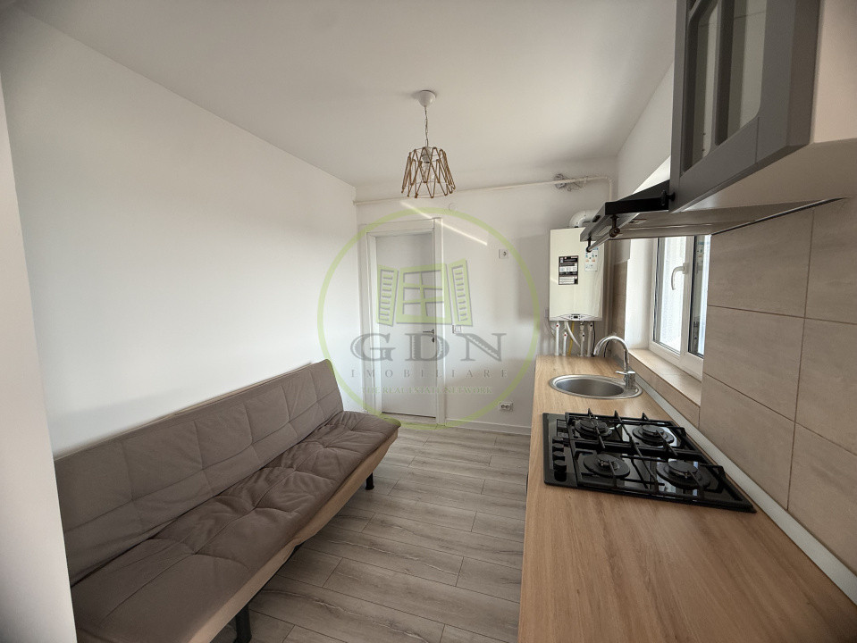 Apartament 2 camere, tip studio, 35 mp, Calea Severinului, zona Hanul Craiovița