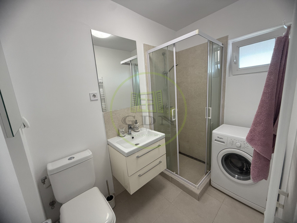 Apartament 2 camere, tip studio, 35 mp, Calea Severinului, zona Hanul Craiovița