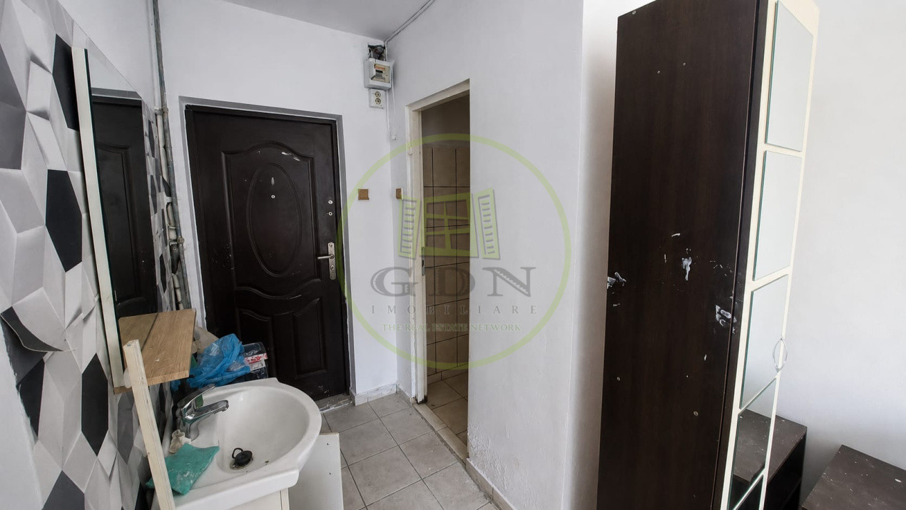Camera camin, parter, Cartier Valea Rosie zona Gradinita Elena Farago