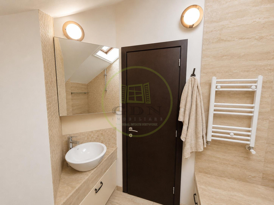 Apartament pe malul lacului | Dămăroaia  | Două terase | Vedere spectaculoasa