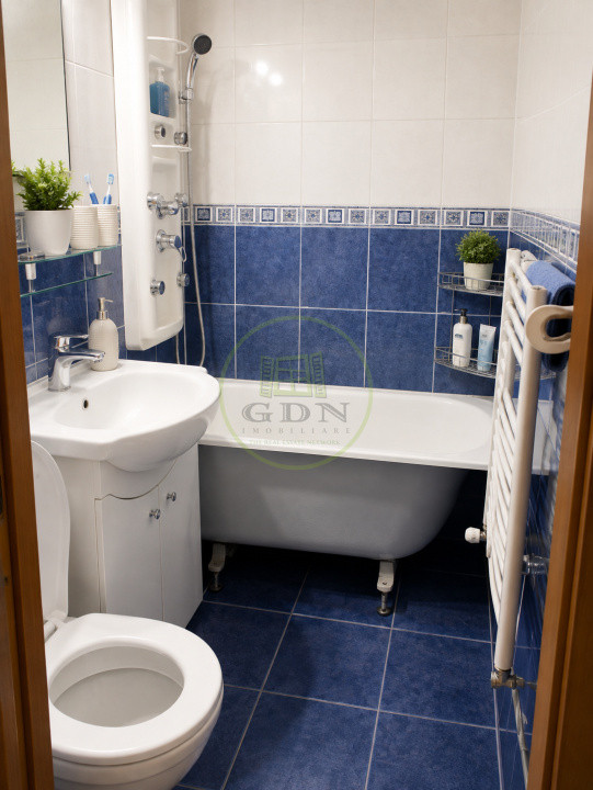 Vânzare apartament 3 camere Florilor Brașov