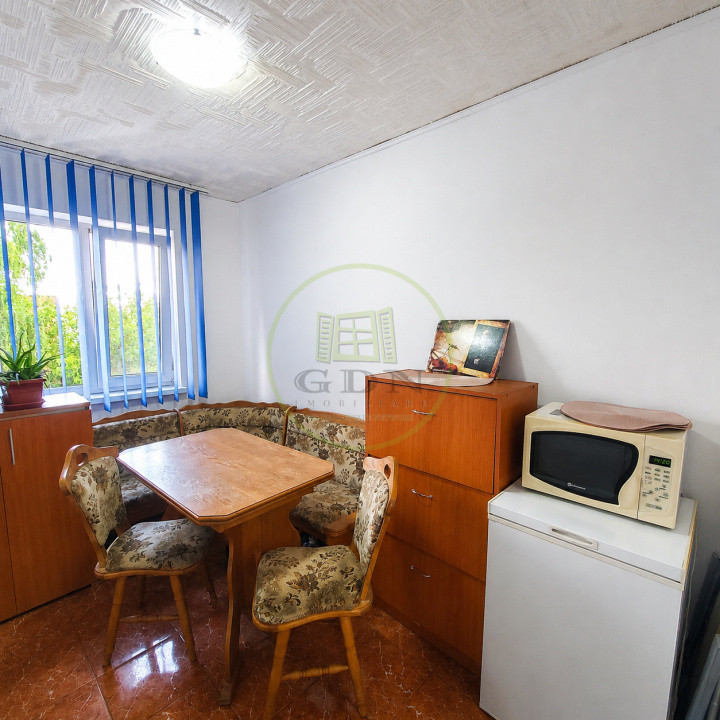 Vânzare apartament 3 camere Florilor Brașov