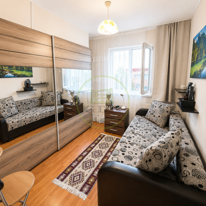 Vânzare apartament 3 camere Florilor Brașov