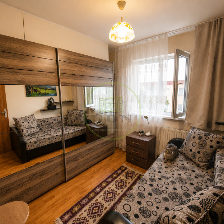 Vânzare apartament 3 camere Florilor Brașov