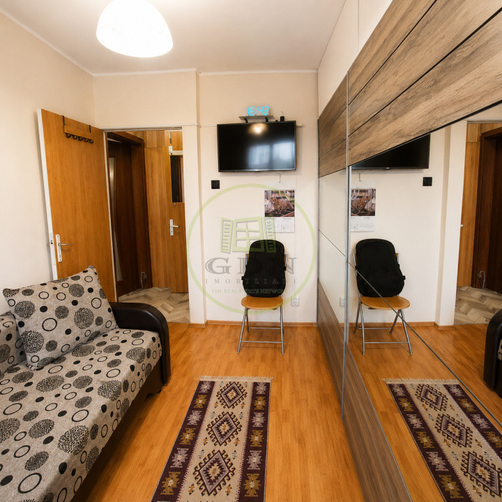 Vânzare apartament 3 camere Florilor Brașov