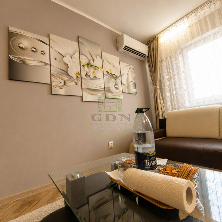 Vânzare apartament 3 camere Florilor Brașov