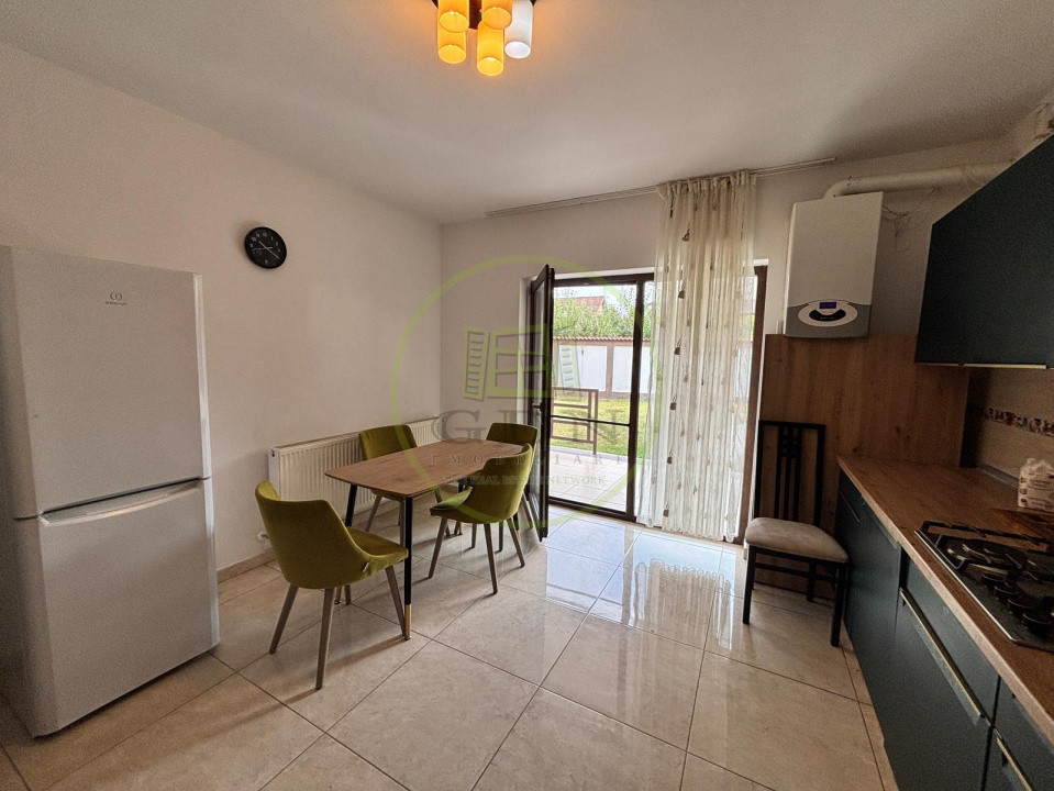 Casa P+1, 210 mp utili, 500 mp teren, Carcea, zona Ford