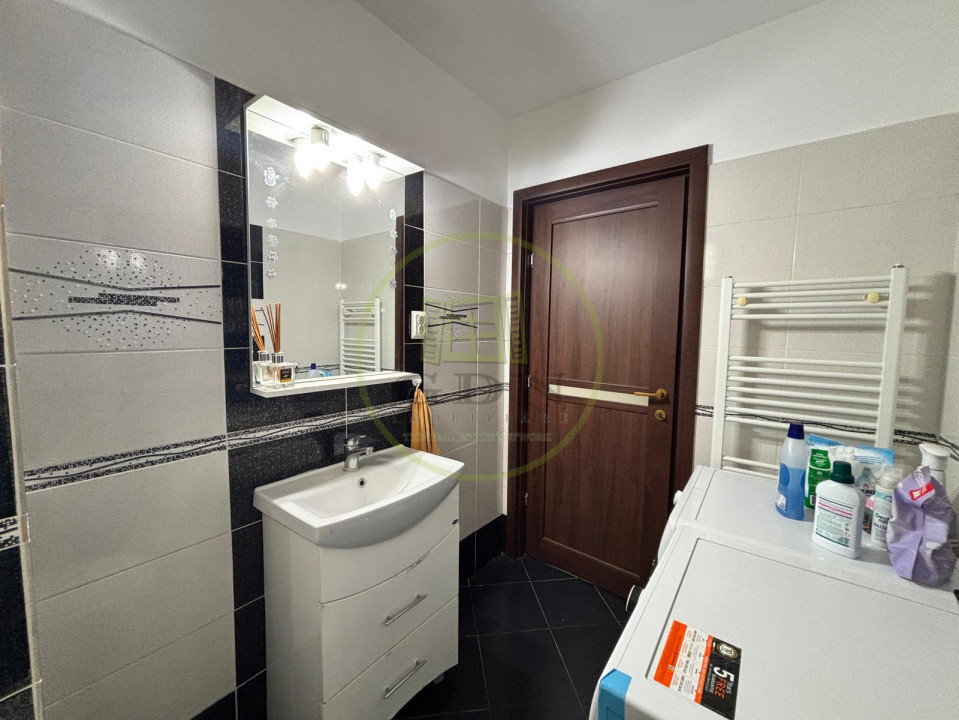 Casa P+1, 210 mp utili, 500 mp teren, Carcea, zona Ford