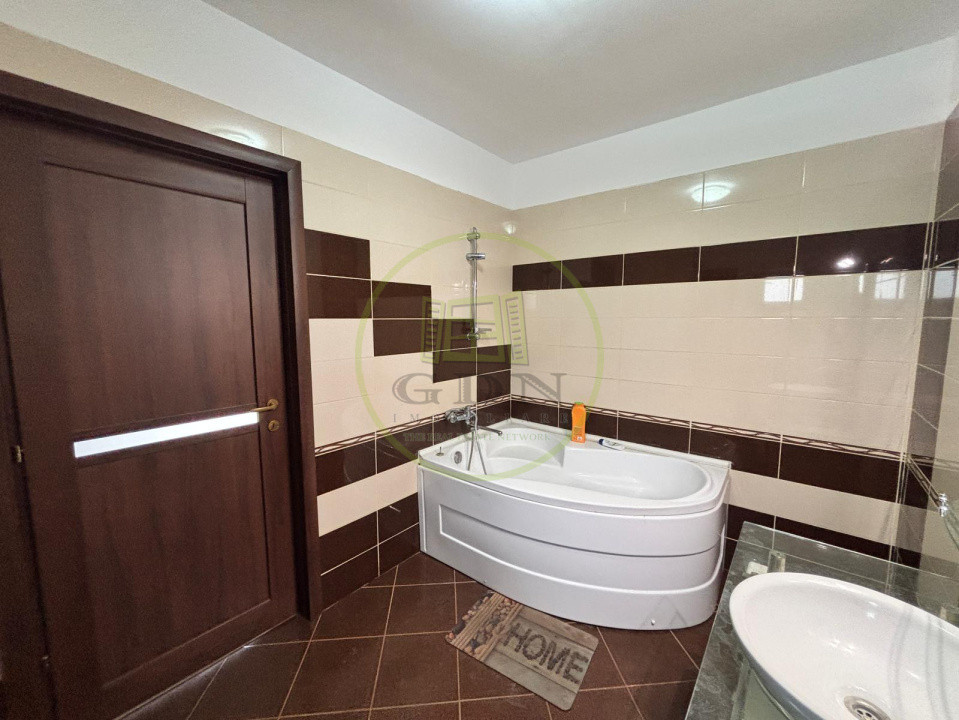 Casa P+1, 210 mp utili, 500 mp teren, Carcea, zona Ford