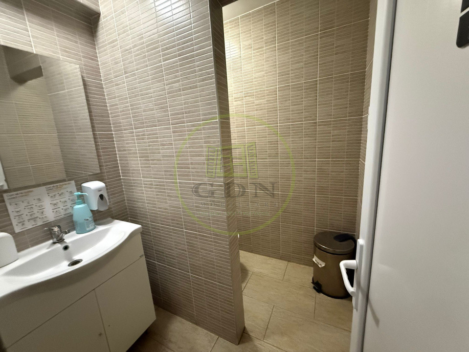 Spatiu comercial, 861.29 mp, Central, zona Ramada