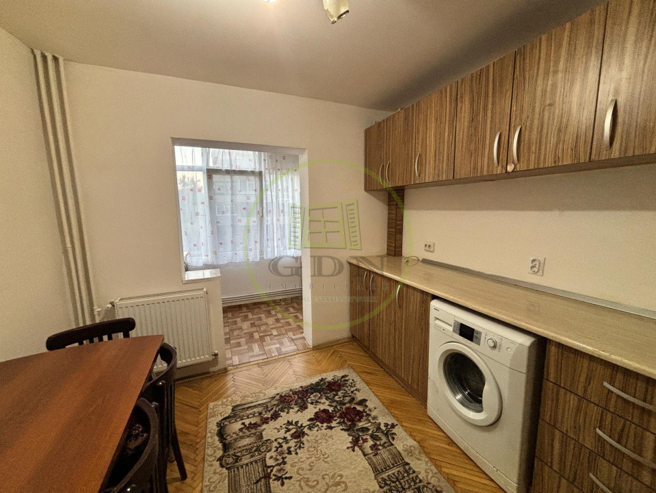Apartament 2 camere, 50mp, cartier Lapus Arges, zona Scoala Nicolae Balcescu