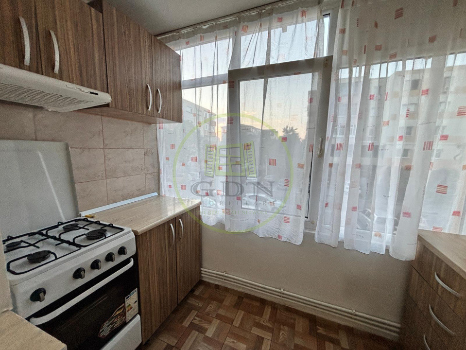 Apartament 2 camere, 50mp, cartier Lapus Arges, zona Scoala Nicolae Balcescu