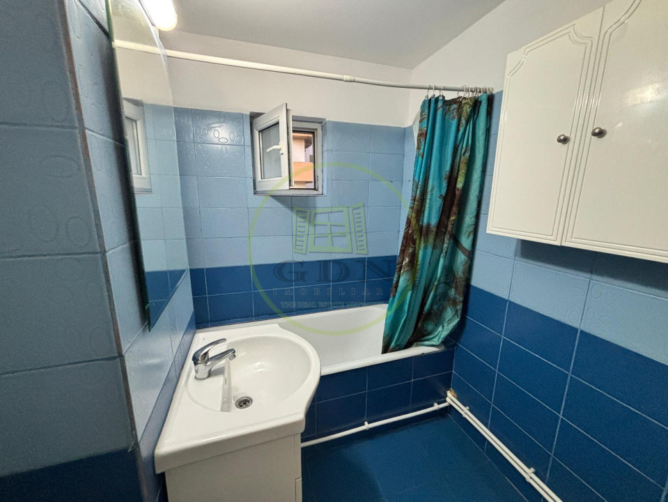 Apartament 2 camere, 50mp, cartier Lapus Arges, zona Scoala Nicolae Balcescu