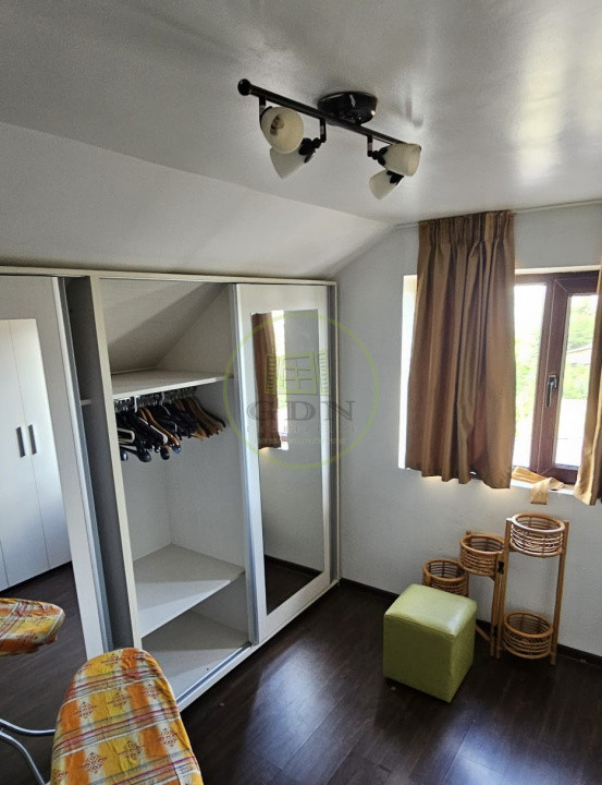 Casa 3 camere, teren 665 mp, Preajba, Malu Mare, zona Damila.