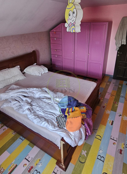 Casa 3 camere, teren 665 mp, Preajba, Malu Mare, zona Damila.