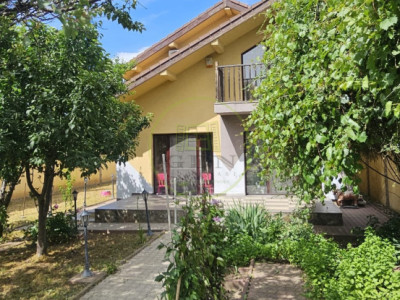 Casa 3 camere, teren 665 mp, Preajba, Malu Mare, zona Damila.
