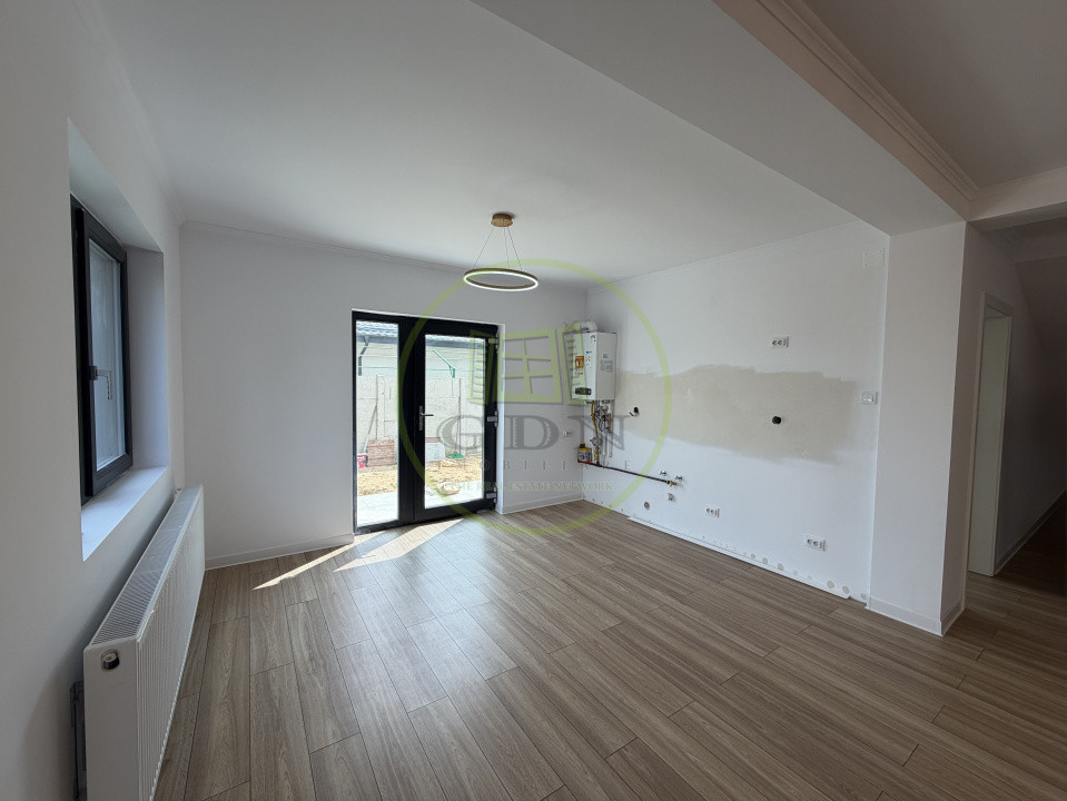Casa P+1, 117,3mp utili, 328mp teren, Carcea, zona Top Gel