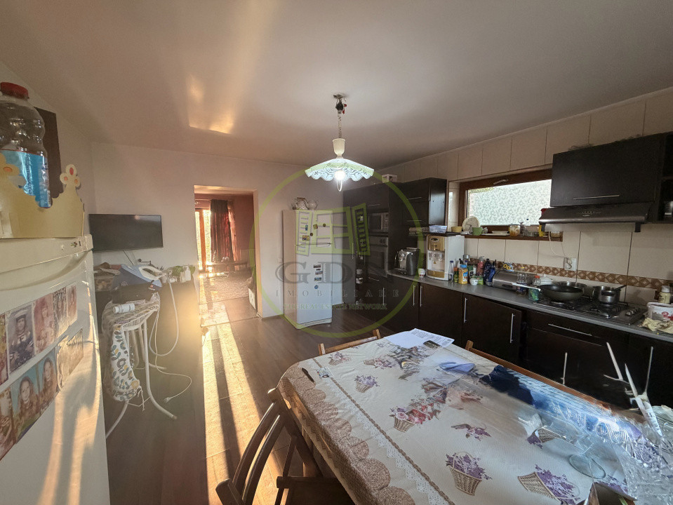 Casa P+1, 184mp utili, 581mp teren, cartier Brestei aproape de Promenada Mall