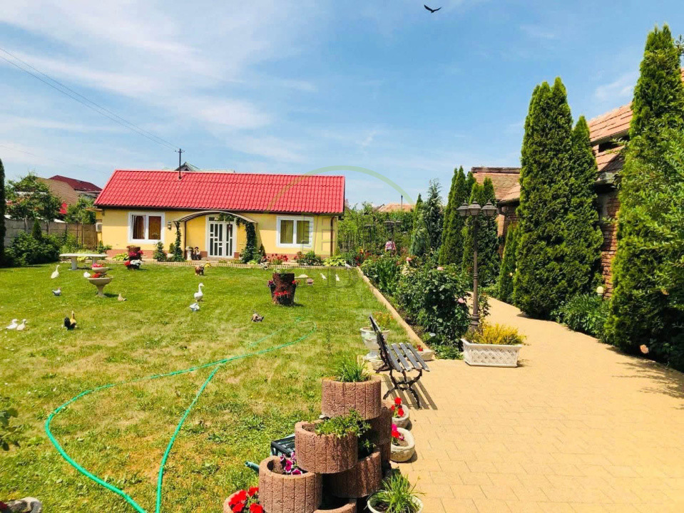 Casă de închiriat-Calea Poplăcii Rezidențial sau activități educaționale