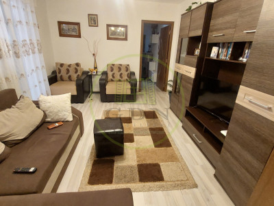 Apartament 3 camere semidecomandat, 68 mp, etajul 3, Valea Rosie, zona Scoala 42