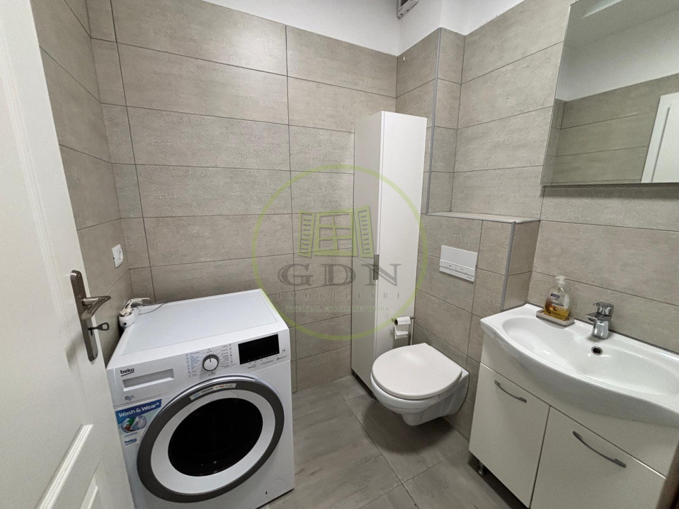 Apartament 2 camere, tip studio, 45 mp, cartier 1 Mai, zona Stadion