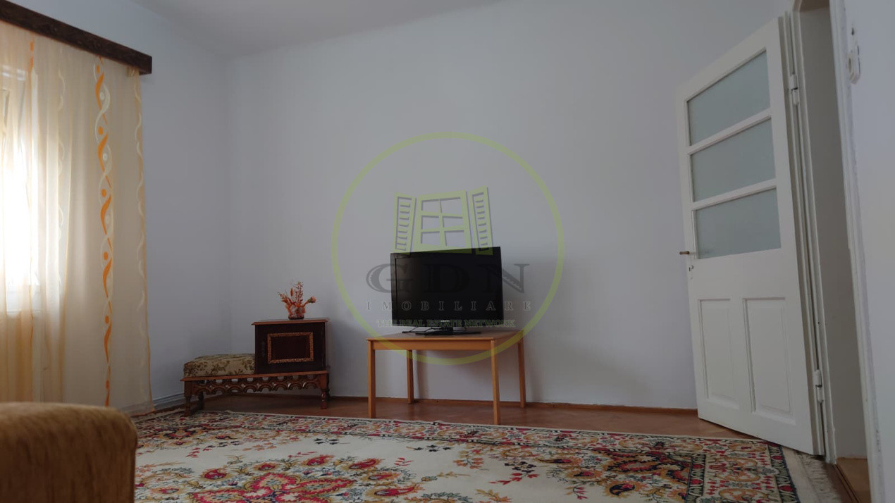 Casă individuală cu demisol + parter • 130 mp utili • Curte 237 mp • Garaj