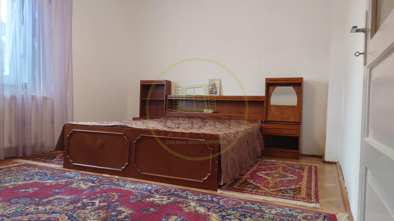 Casă individuală cu demisol + parter • 130 mp utili • Curte 237 mp • Garaj