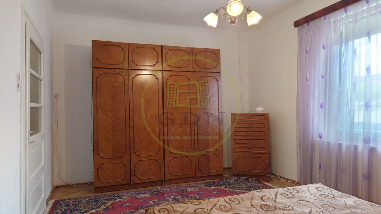 Casă individuală cu demisol + parter • 130 mp utili • Curte 237 mp • Garaj