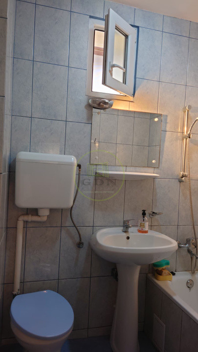 Casă individuală cu demisol + parter • 130 mp utili • Curte 237 mp • Garaj