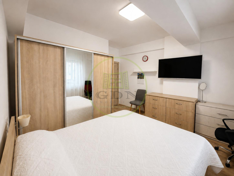 Apartament 2 camere | 47,9 mp + balcon 9,9 mp | Etaj 1/3 | Centrală proprie
