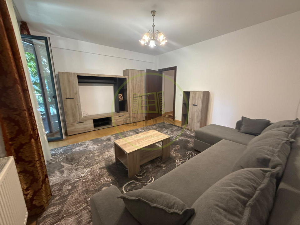 Apartament 2 camere, decomandat, 64mp, cartier Brazda, zona Carrefour