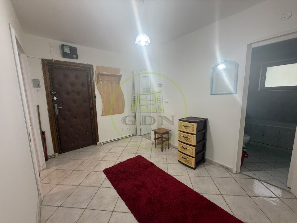 Apartament 3 camere, 75 mp, Cartierul 1 Mai, Zona Insula
