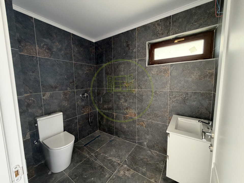 Casa p+1, 102mp utili, 246mp teren, Preajba, zona Damila