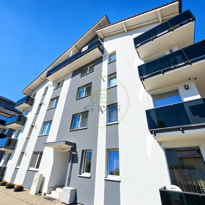 Vând apartament 3 camere Râșnov