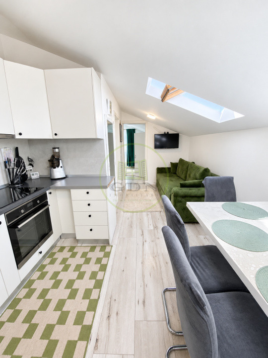 Vând apartament 3 camere Râșnov