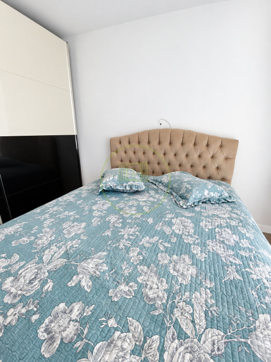 Vând apartament 3 camere Râșnov