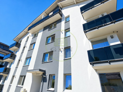 Vând apartament 3 camere Râșnov